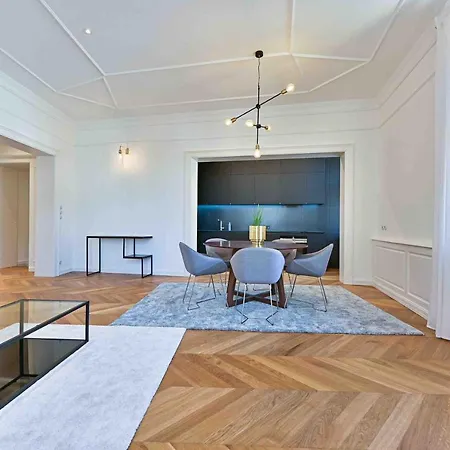 Wishlist Residences Mala Strana פראג